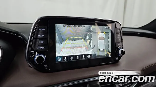 Hyundai Santafe 2020 — фото 15