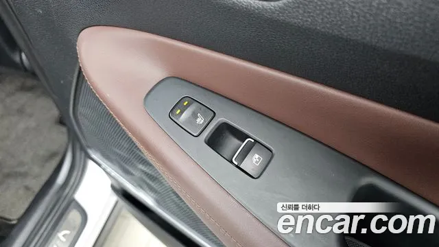 Hyundai Santafe 2020 — фото 19