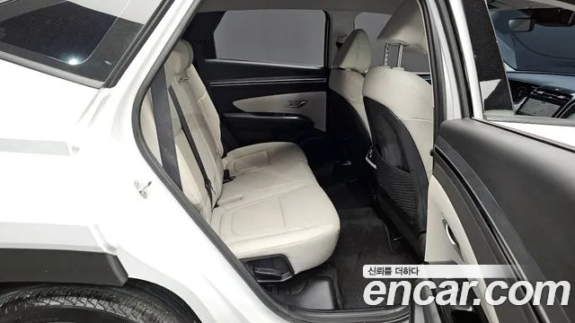 Hyundai Tucson 2021 — фото 11