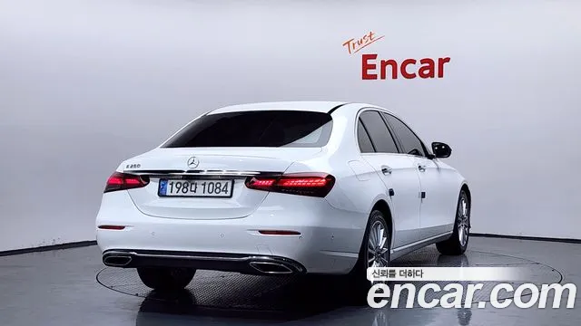 Mercedes-Benz E-Class 2021 — фото 2