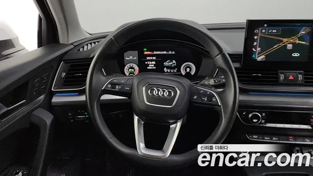 Audi Q5 2021 — фото 13