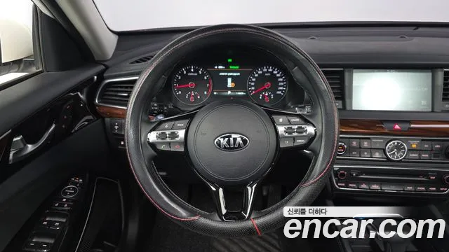 Kia K7 2017 — фото 14
