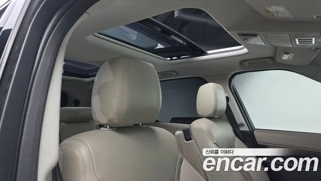 Land Rover Discovery 2019 — фото 19