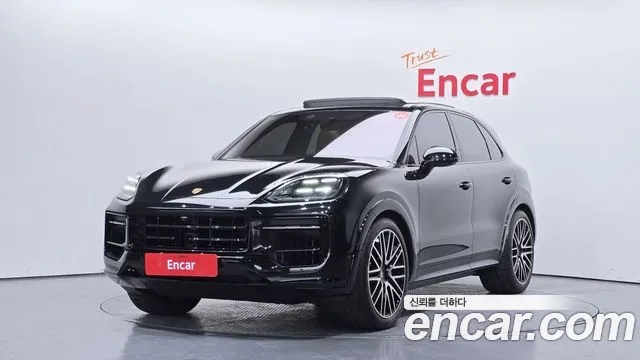 Porsche Cayenne 2025 — фото 1