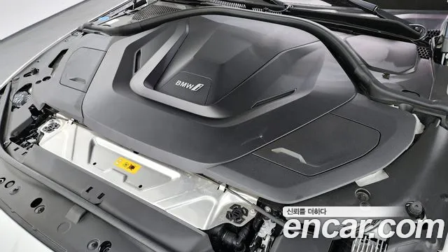 BMW i4 2023 — фото 6