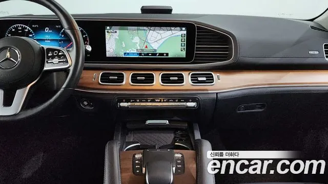 Mercedes-Benz GLE-Class 2021 — фото 14