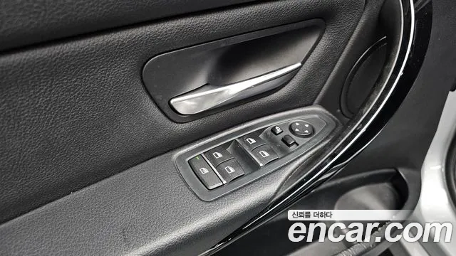 BMW 3-Series 2016 — фото 17