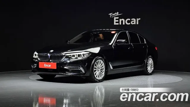 BMW 5-Series 2019 — фото 1