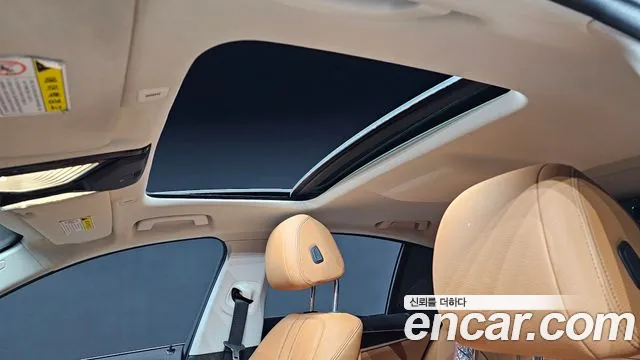 BMW 5-Series 2019 — фото 19