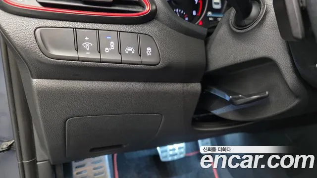 Hyundai i30 2018 — фото 19