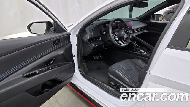 Hyundai AVANTE 2025 — фото 10