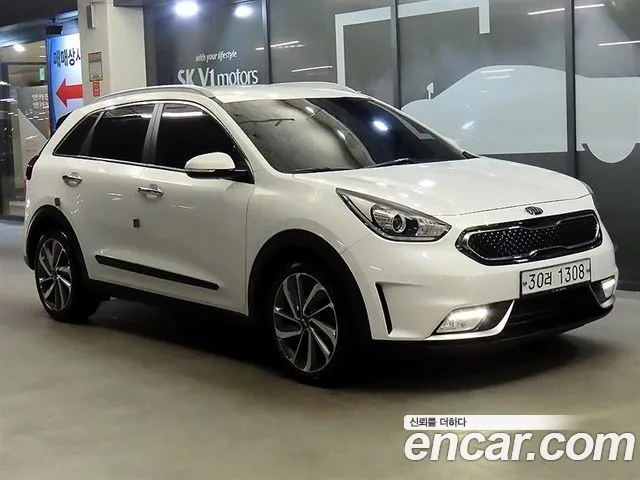 Kia Niro 2017 — фото 1