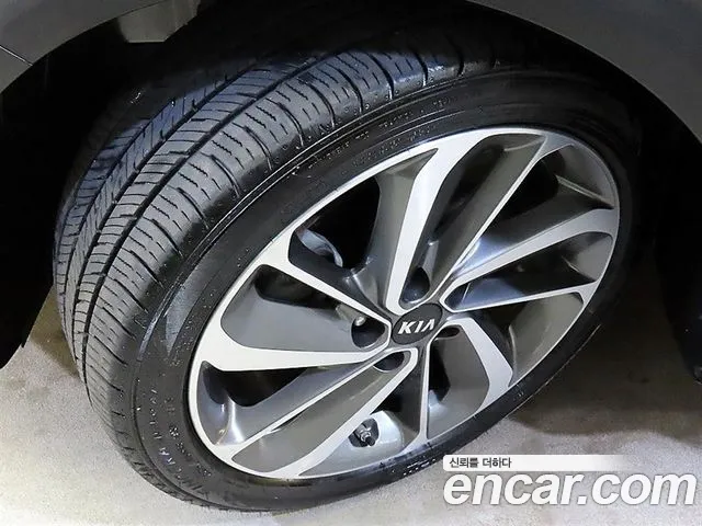 Kia Niro 2017 — фото 20