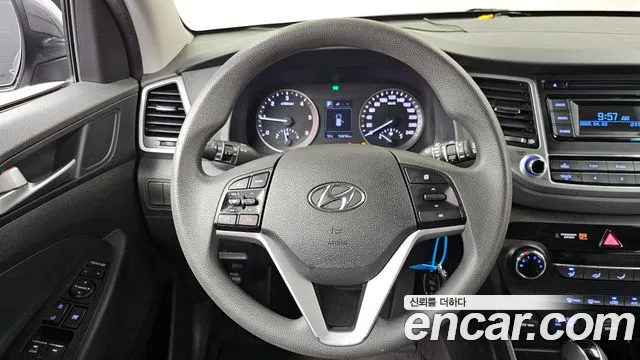 Hyundai Tucson 2017 — фото 13