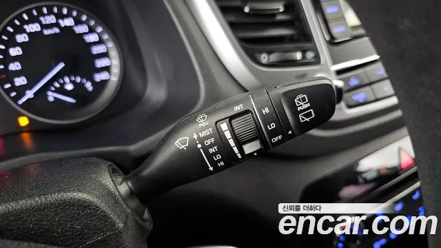 Hyundai Tucson 2017 — фото 19