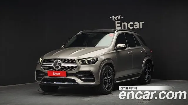 Mercedes-Benz GLE-Class 2021 — фото 1