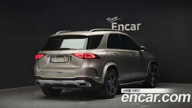 Mercedes-Benz GLE-Class 2021 — фото 2