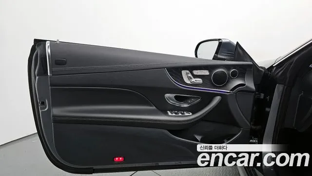 Mercedes-Benz E-Class 2019 — фото 14