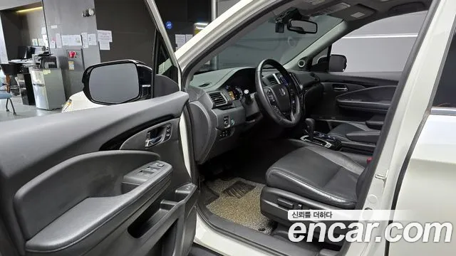 Honda Pilot 2017 — фото 11