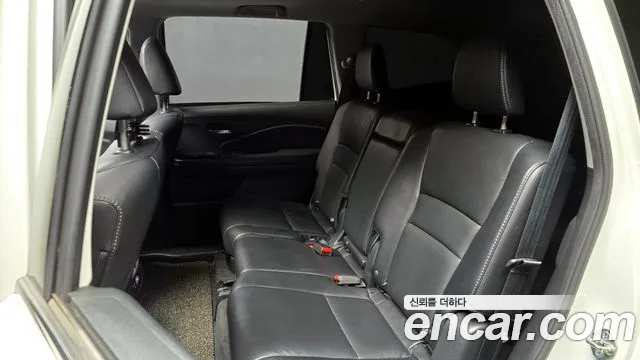 Honda Pilot 2017 — фото 12