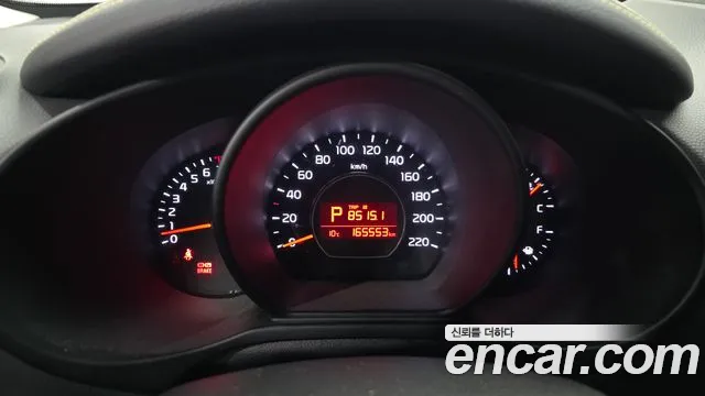 Kia Soul 2015 — фото 8