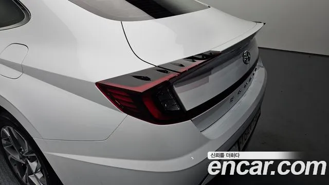 Hyundai Sonata 2020 — фото 9