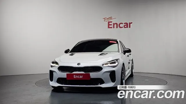 Kia Stinger 2018 — фото 2