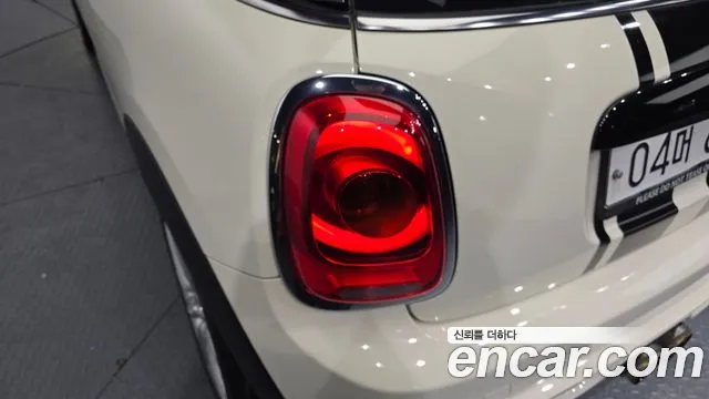 Mini Cooper 2018 — фото 9