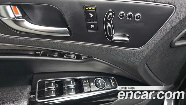 Kia K9 2015 — фото 13