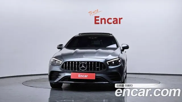 Mercedes-Benz E-Class 2017 — фото 3