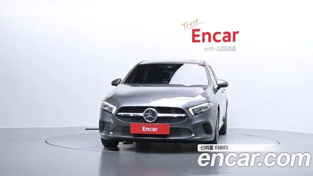 Mercedes-Benz A-Class 2022 — фото 3