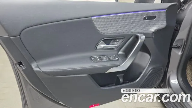 Mercedes-Benz A-Class 2022 — фото 14