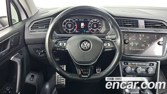 Volkswagen Tiguan 2018 — фото 19