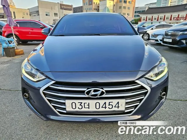 Hyundai AVANTE 2016 — фото 3