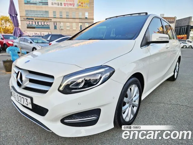 Mercedes-Benz B-Class 2016 — фото 2