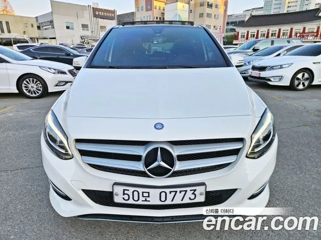 Mercedes-Benz B-Class 2016 — фото 3