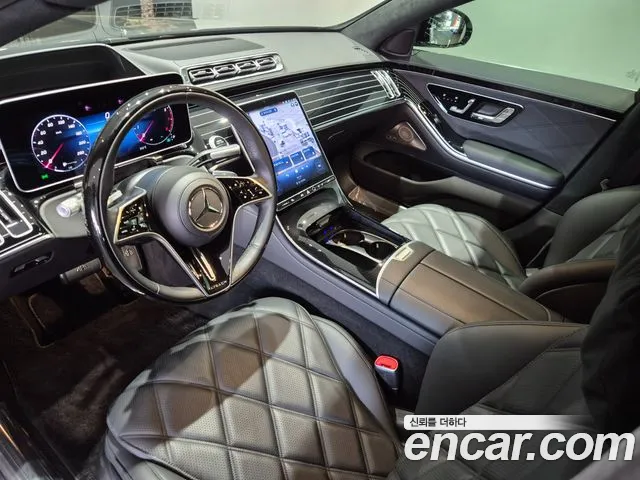 Mercedes-Benz S-Class 2025 — фото 18