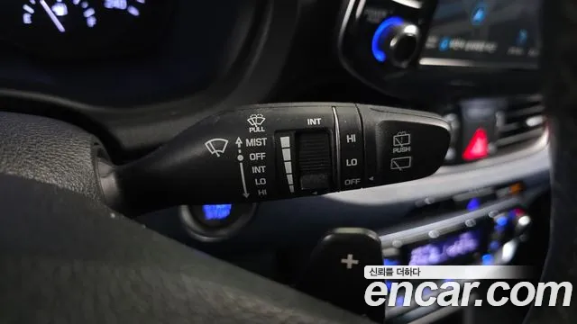 Hyundai i30 2018 — фото 18