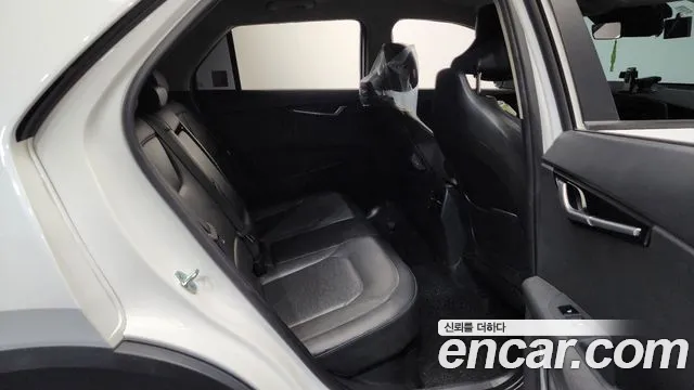 Kia Niro 2022 — фото 15
