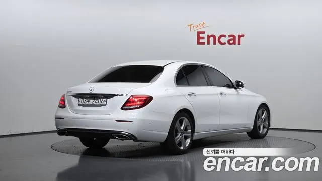 Mercedes-Benz E-Class 2018 — фото 2