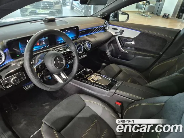 Mercedes-Benz CLA-Class 2025 — фото 17