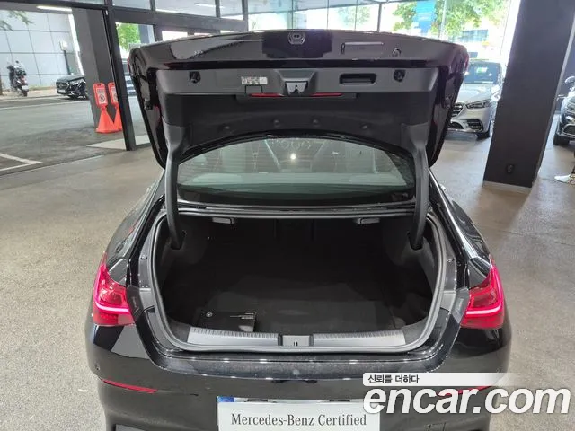 Mercedes-Benz CLA-Class 2025 — фото 18