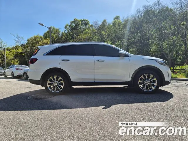 Kia Sorento 2020 — фото 7