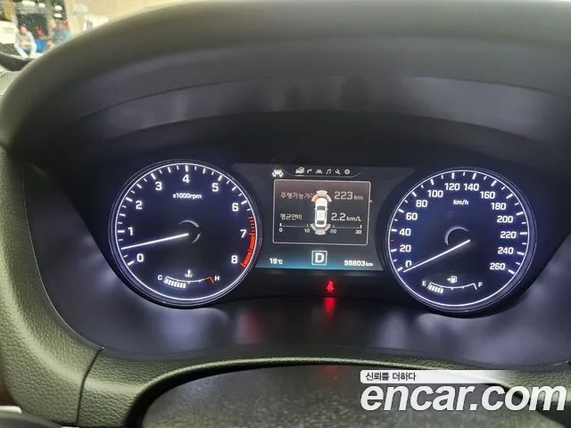 Hyundai Genesis 2016 — фото 16