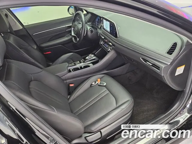 Hyundai Sonata 2022 — фото 10