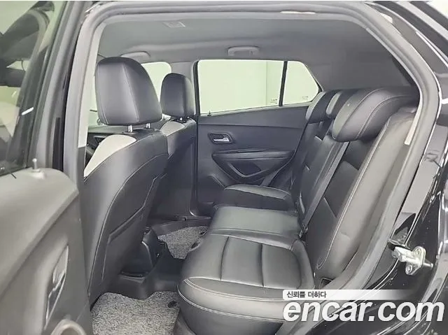 ChevroletGMDaewoo Trax 2018 — фото 12