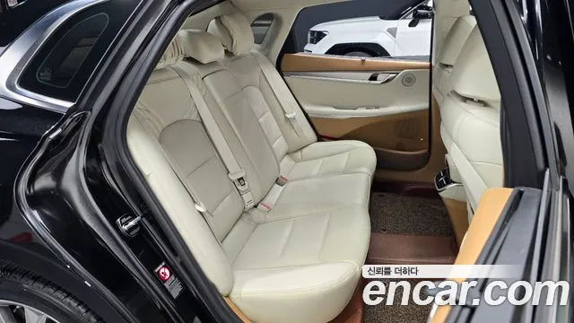 Hyundai Grandeur 2020 — фото 15