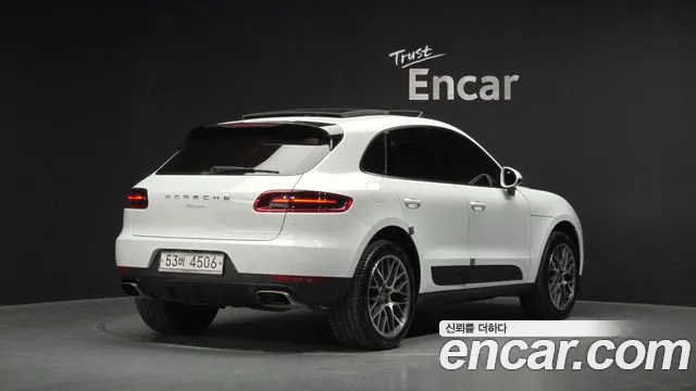 Porsche Macan 2018 — фото 2