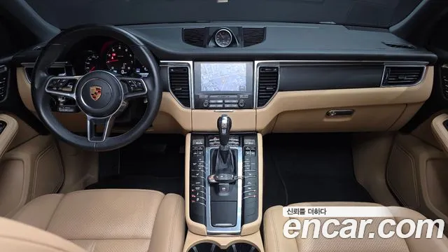 Porsche Macan 2018 — фото 7