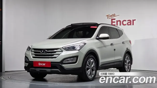 Hyundai Santafe 2015 — фото 1